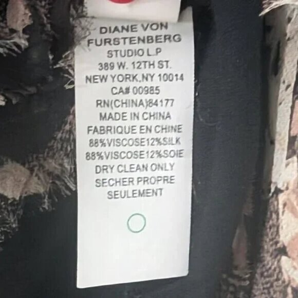 DVF | Women's Akira tunic length top with silk ruffle bottom - Picture 7 of 8